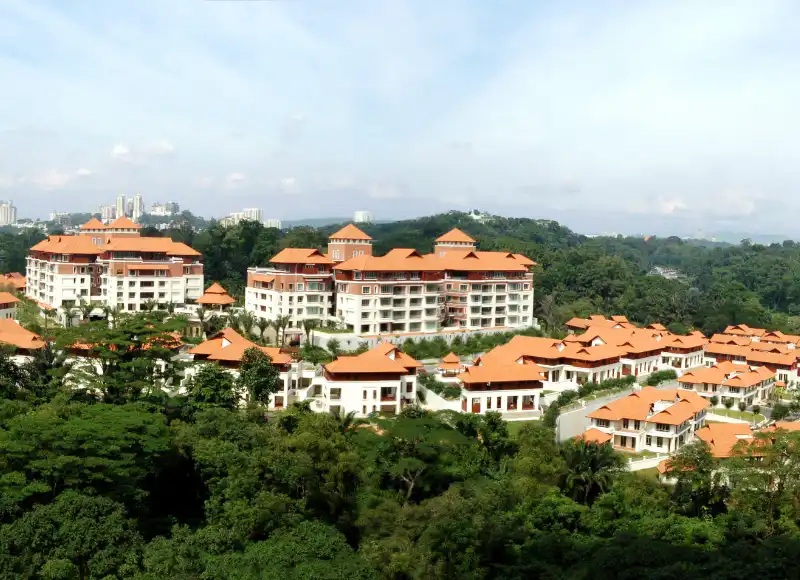 Sri Bukit Persekutuan (2004)